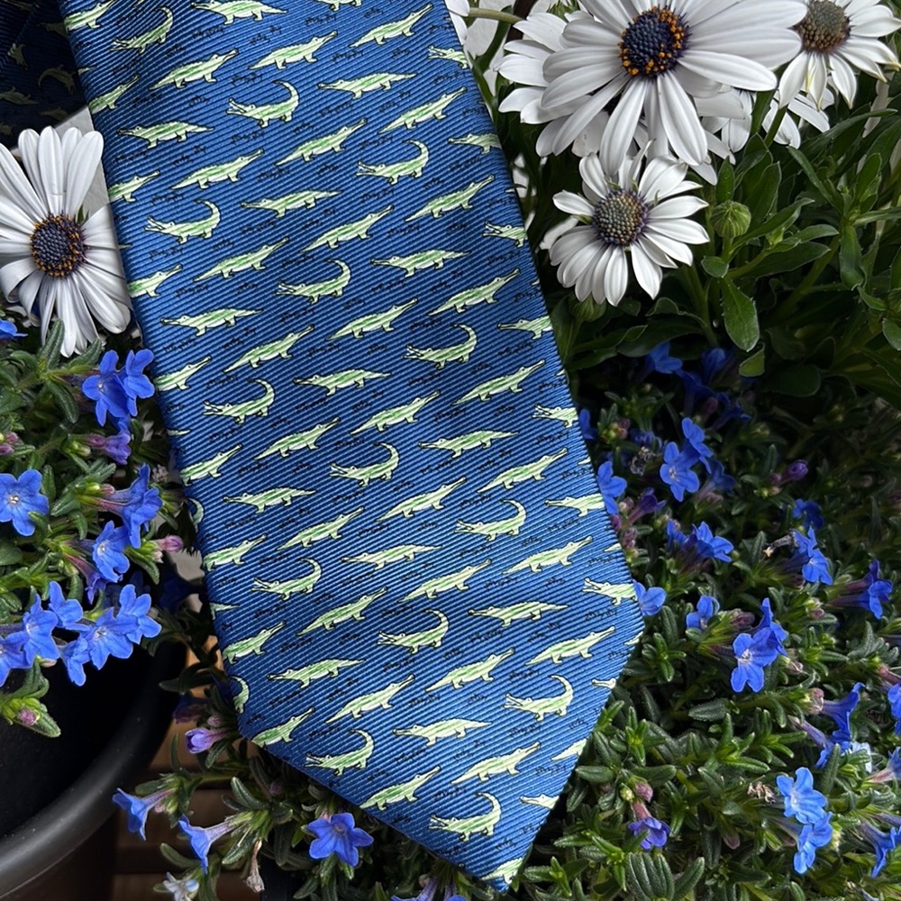 Fun Gator print Blue Tie with Alligator Pattern silk Tommy Hilfiger